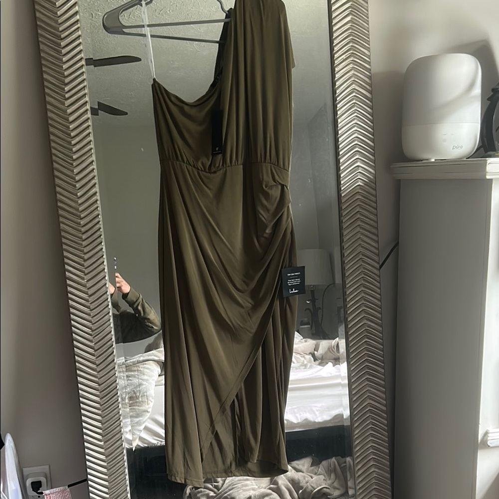 Lulu's Green Asymmetrical One Shoulder Dress